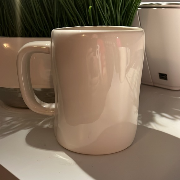 Rae Dunn Halloween Mugs - Picture 6 of 7